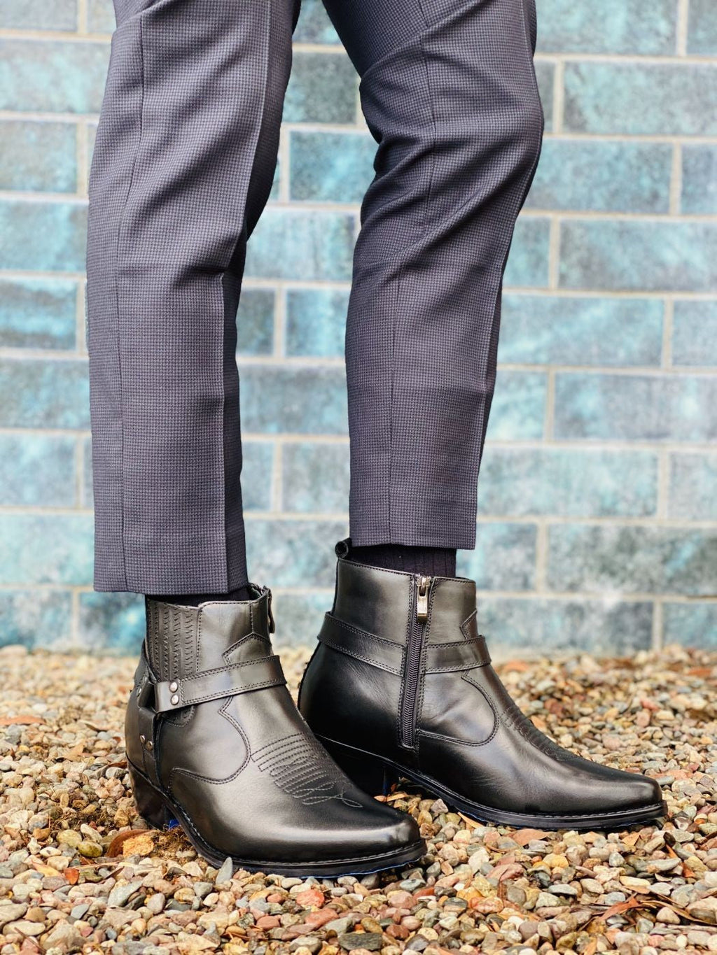 CALTO Black Western Zipper Boots - 3.3" Elevator